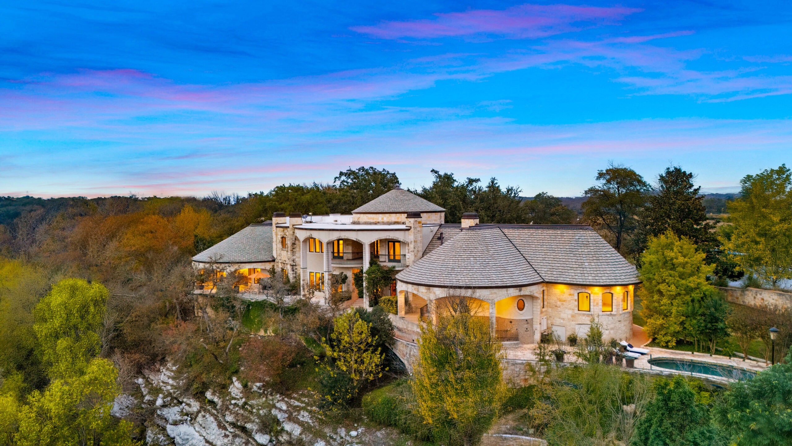 Sotheby’s Concierge Auctions: Texas Hill Country Legacy Estate to Headline 2026 ModaMiami Auction on RM Sotheby’s Stage